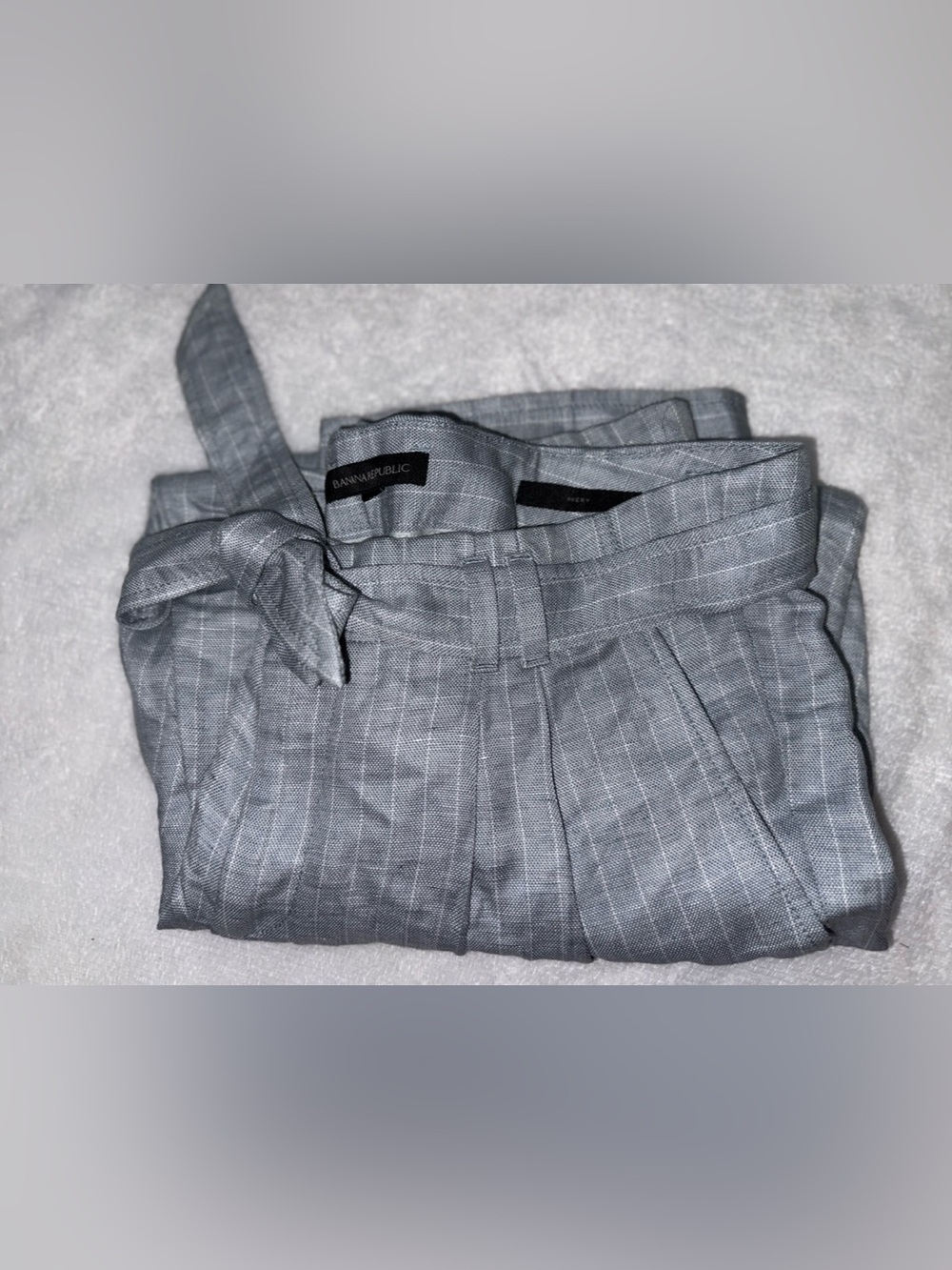 Banana Republic Gray Pinstriped Tie-Waist Pants